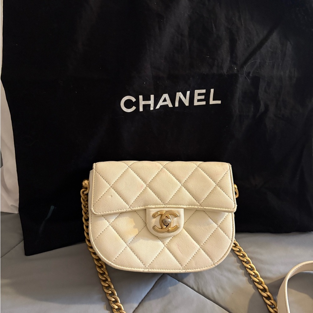 Chanel Ivory Quilted Crossbody Bag
